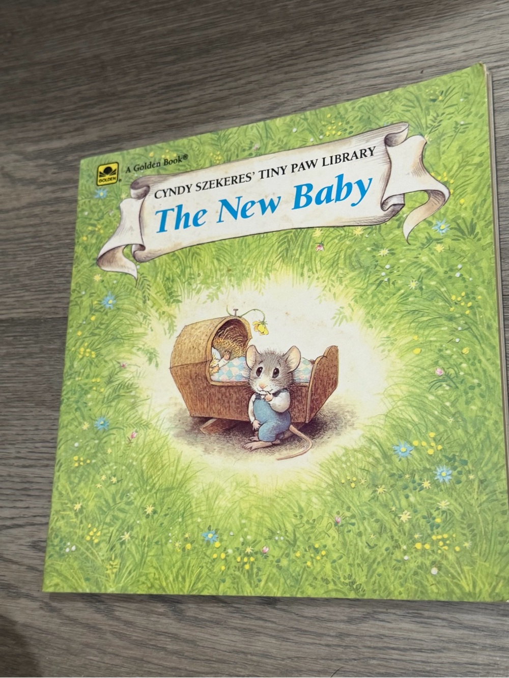 Cyndy Szekeres Tiny Paw Library The New Baby 1989